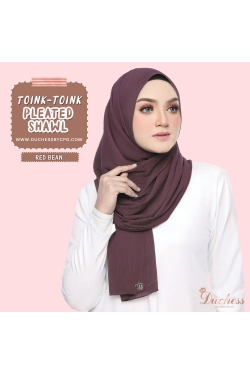 Pleated shawl - red bean